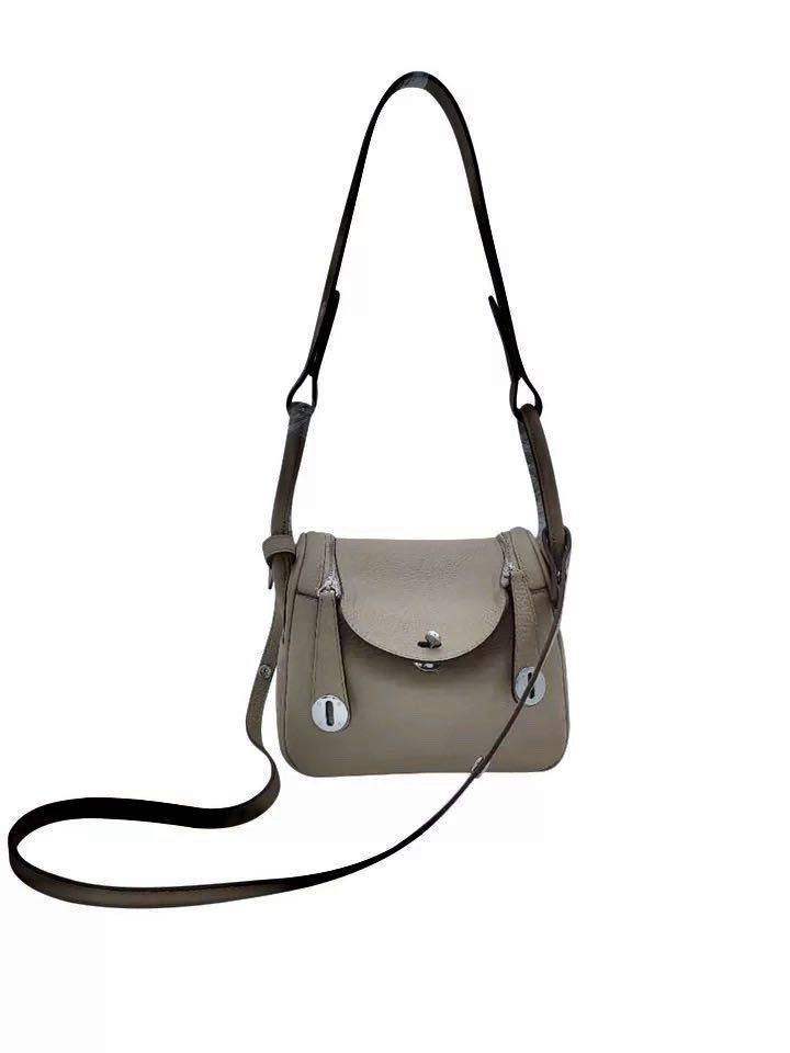New First-layer Cowhide Lindy Bag, Genuine Leather Shoulder Messenger Bag, Fashionable Doctor Bag, Mini Bag, Silver Buckle, Silver.