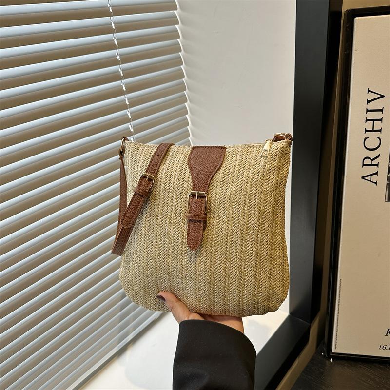 Niche Simple Straw Woven Tote Bag Women's Bag Summer New Contrasting Color Shoulder Bag Casual Trend Messenger Bag