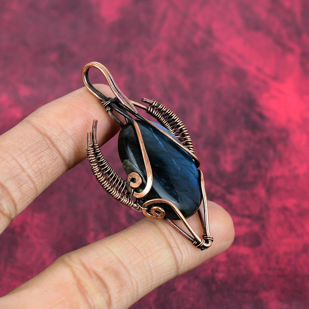 Labradorite Pendant Copper Wire Wrapped Gemstone Pendant Copper Jewelry Handmade Pendant Bull Face Shape Pendant Wire Wrap Jewelry for Gifts
