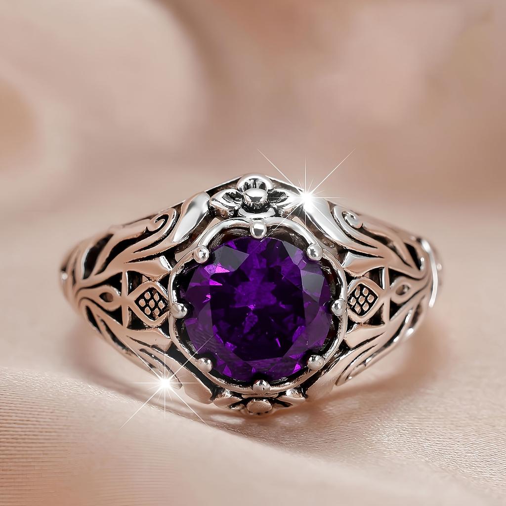 Elegant Retro Style Women's Red Zircon Ring Exquisite Flower Hollow Design Women's Jewelry Anniversary Accessories