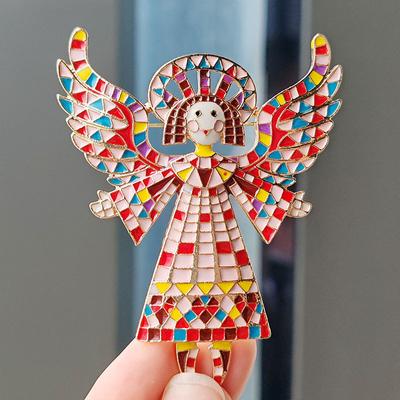Creative Retro Painted Angel Girl Wing Brooches for Women Unisex Vintage Pins Clothing Suit Party Accessories Jewelry Gift