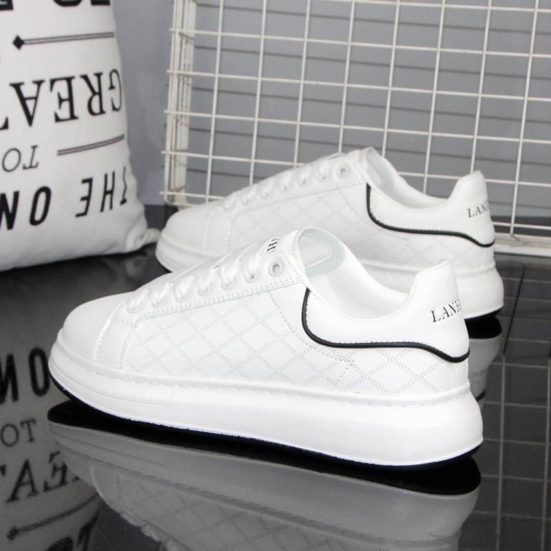 Брендовая пара белых кроссовок 2024 лето новая универсальная дышащая вулканизированная обувь мужские спортивные и повседневные кроссовки теннисные туфли 36 4980₽