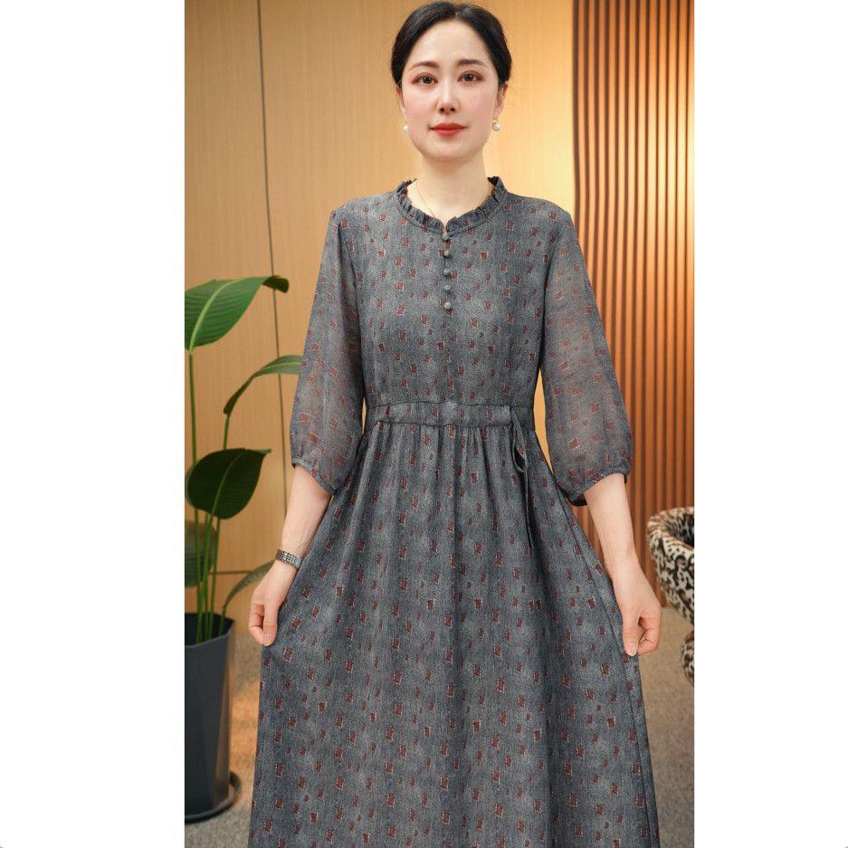 

Elegant Plus Size Waist-Cinching Dress for Middle-Aged and Elderly Women - Slimming, Belly-Hiding, Casual Beachwear 5XL (Recommended for 150-170 jin)