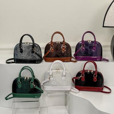 Borsa a conchiglia alla moda da tenere in mano per il pendolarismo e l'abbigliamento casual, Borsa a tracolla singola