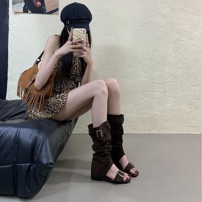 Simple Design One-word Buckle Cool Slippers Women's 2025 Summer New Outer Wear Skirt Folds Inner Middle Heel Cool Boots
