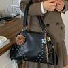 Fashion Rivet Shoulder Bag Women's Bag New Fashion Large Capacity Handbag Casual Versatile Commuter Underarm Bag