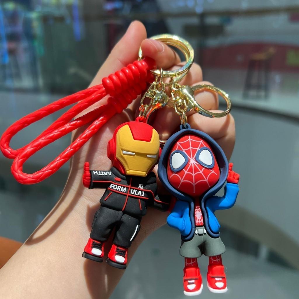 Adorable Superhero Keychain Silicone Avenger Series Key Ring For Car Keys Gifts