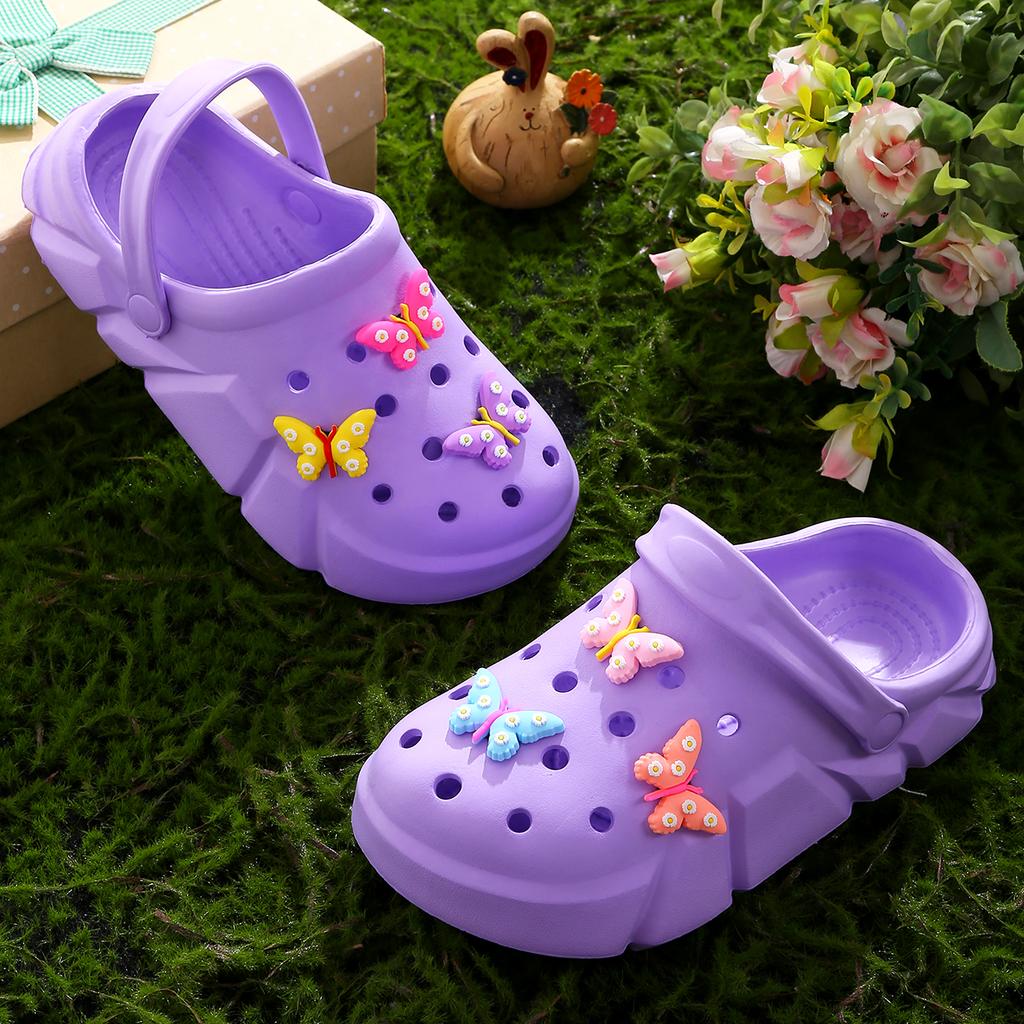 Casual Breathable Clogs With Cute Cartoon Charms For Girls, Slip-on Beach Slide, Anti Slip Garden Clog Shoes For Beaches 3057