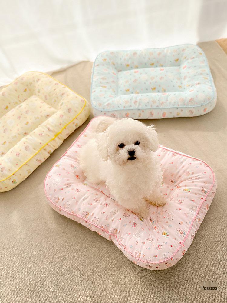 All-Season Washable Pet Sleeping Mat for Rabbits, Cats, and Dogs