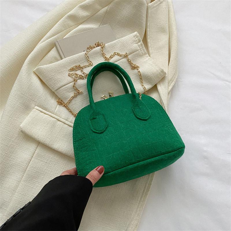 Trendy 2023 Women's Fashion Shoulder Bag Stylish Retro Shell Bag Medium Size