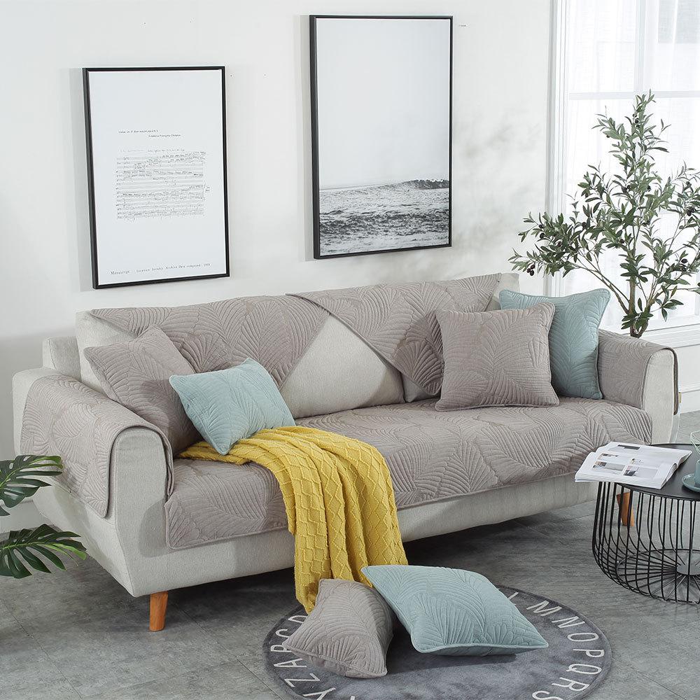Nordic Sofa Cushion Fabric Four Seasons Universal Cushion Non-Slip Simple Winter Leather Sofa Cover Backrest Towel Solid Wood