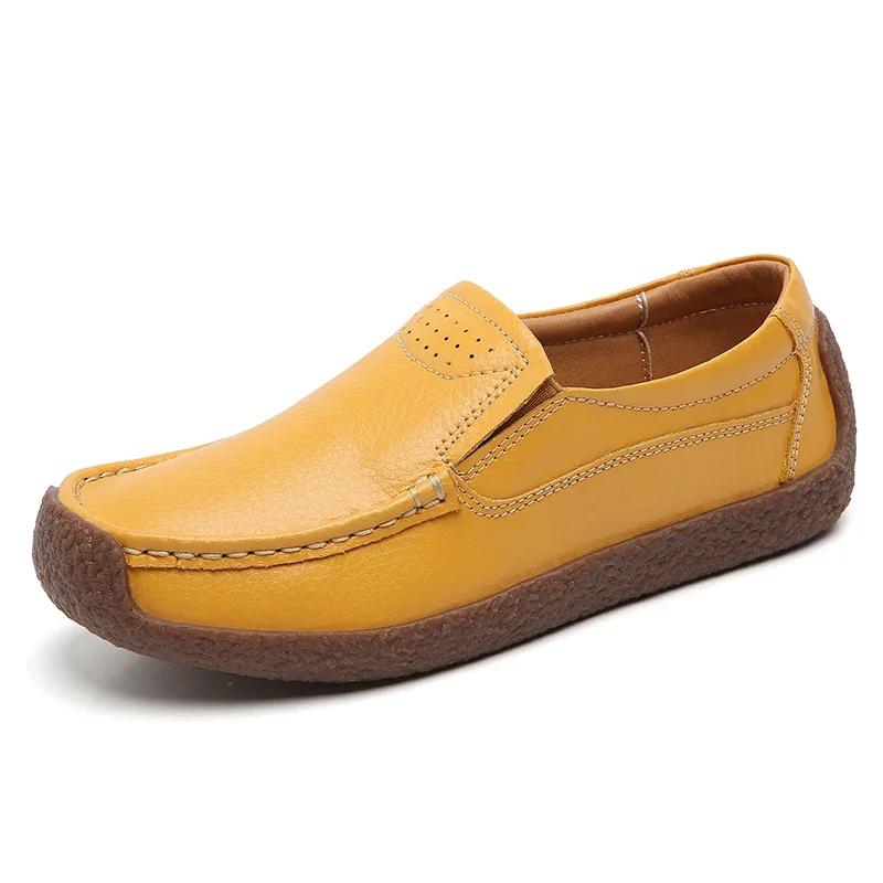 Lightweight Slip-On Soft Bean Loafers Ladies Non-Slip Mother Walking Shoes British Style Flat Genuine Leather Casual Shoes Women
