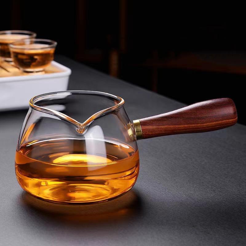 350ML Glass Te-dispenser Kreativ Rettferdighetskopp Ørnemunnside Trehåndtak Varmebestandig Kung Fu Te-kopp Gjennomsiktig Tekanne