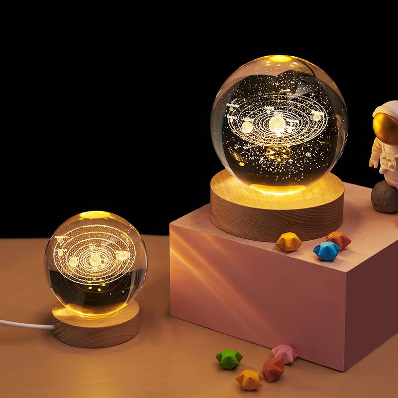 Creative luminous crystal ball galaxy night light ornaments 3D engraved crystal ball to send students graduation season gifts Saturn