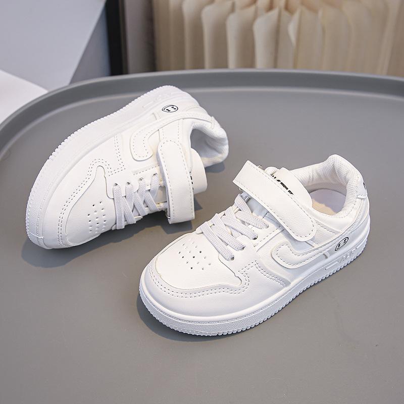 

New Children s School Leather White Shoes Casual Versatile Middle and Big Children s Board Shoes Running Shoes Velcro Solid Color Sneakers 37 inner length (22.5CM) білий