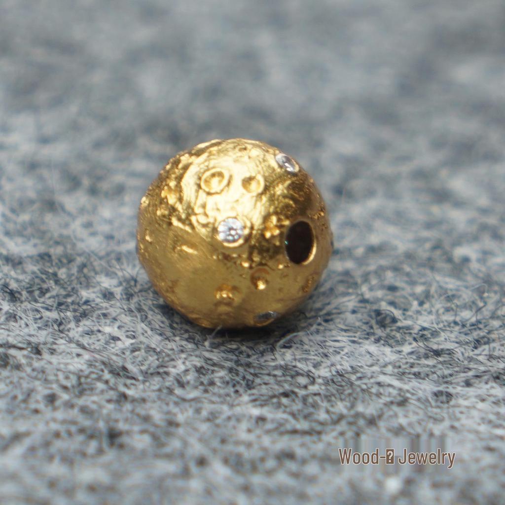 S925 Silber Antik Goldplattiert Meteoritenperlen Armband Kette Anhänger mit Weißen Diamanten