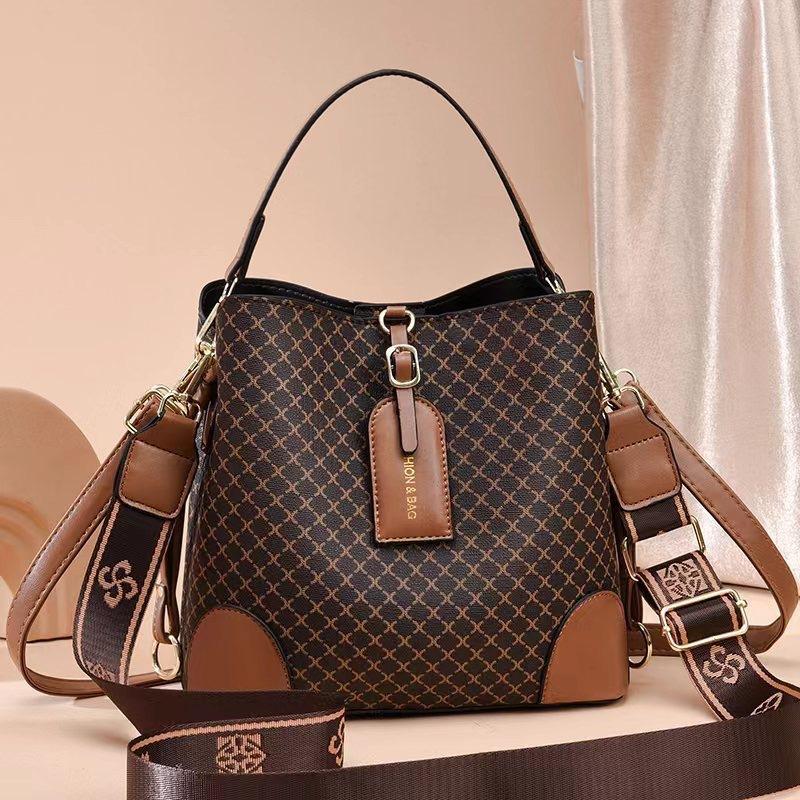 Hot-selling New Exquisite Women's Bags, Plaid Bucket Bags, Large-capacity Shoulder Bags, Messenger Bags.
