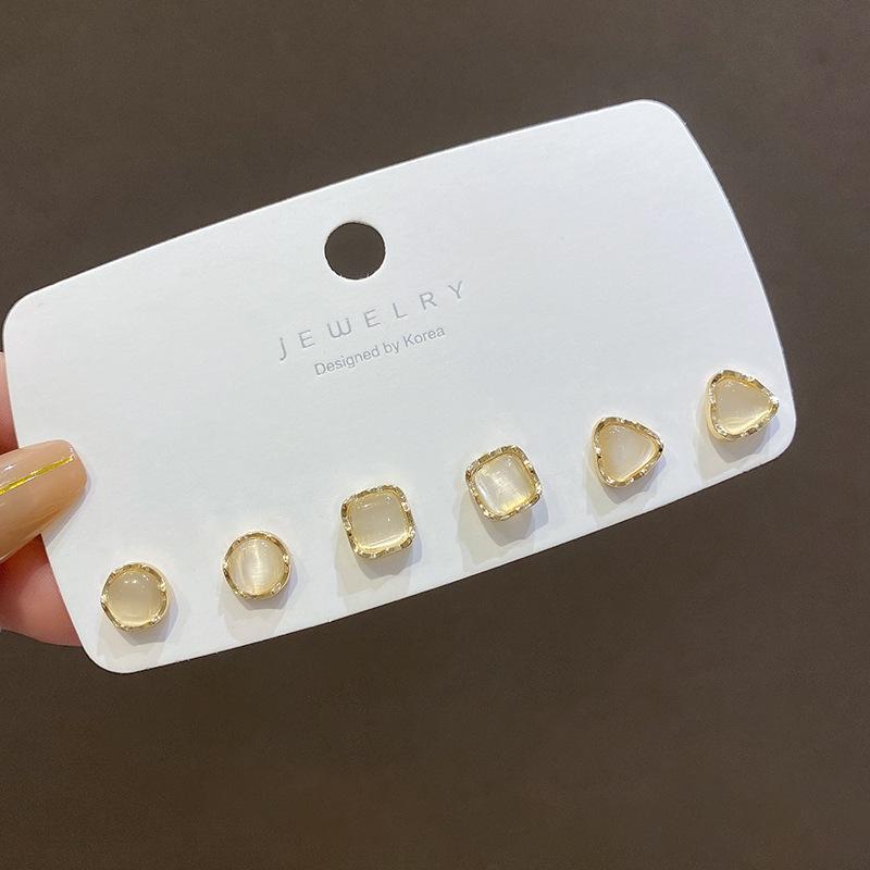 

Корейский набор серебряных серег 925 пробы с жемчугом - Элегантные, универсальные украшения для женщин