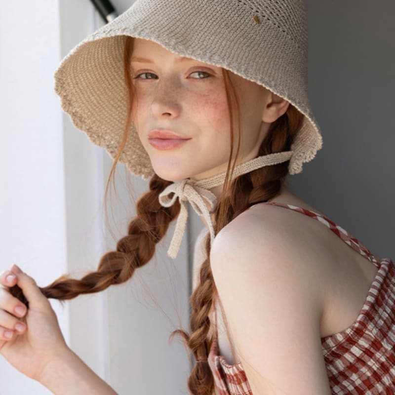 

TATIANA shoe lace knit crochet ribbon bucket hat HT8184 2 colors IVORY