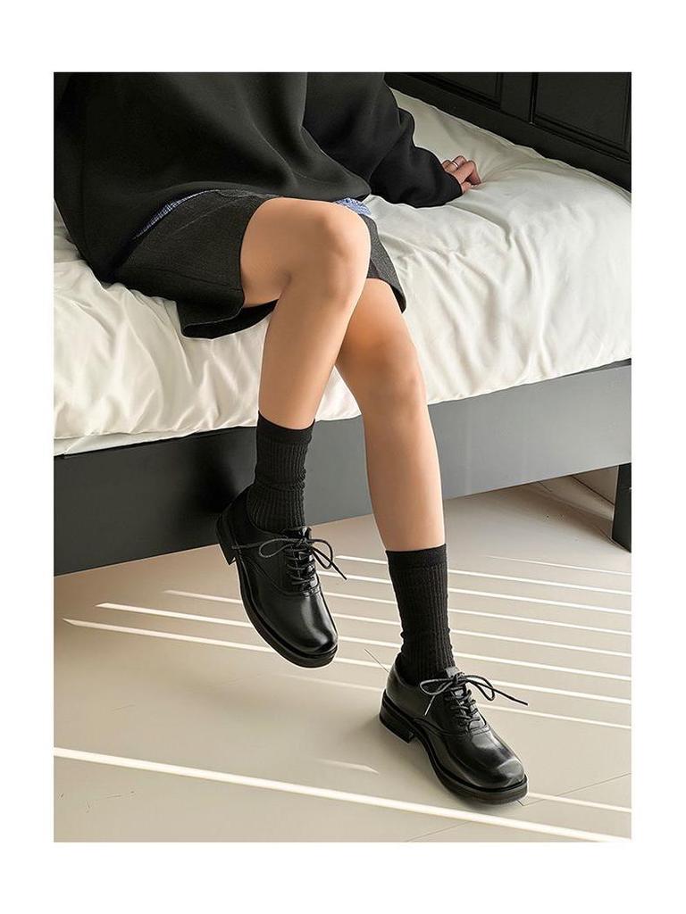 Men's Black Square Toe Leather Shoes - High-End British Style, Formal, Thick Sole, Height Increasing, Low-Top, Ideal for Commute or Wedding Groom.