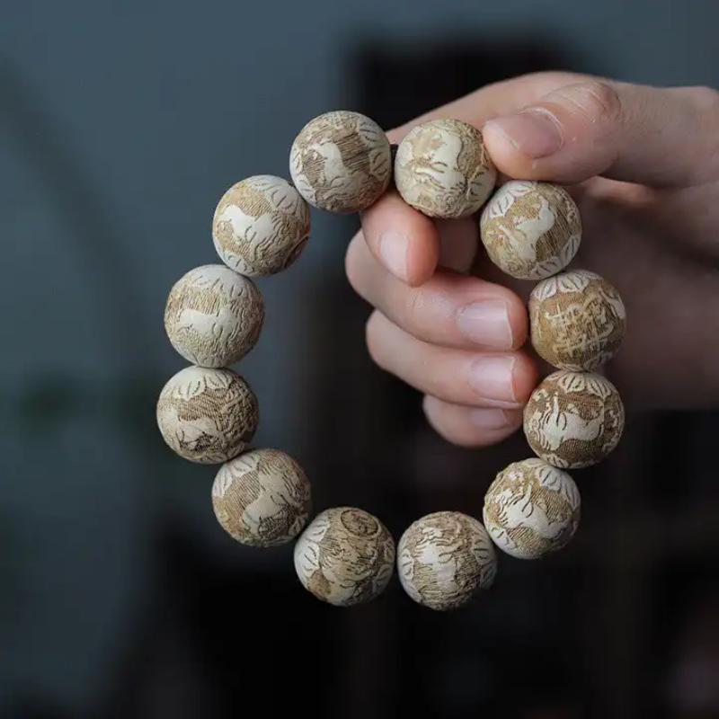 Trendy Men's Bracelets, Scented Old Materials, Mosquito Repellent and Fortune Beads