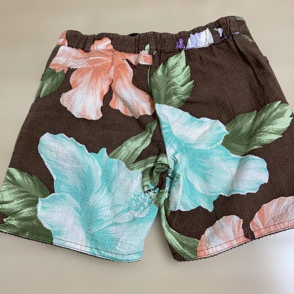 Used ALBA ROSA hibiscus pattern shorts