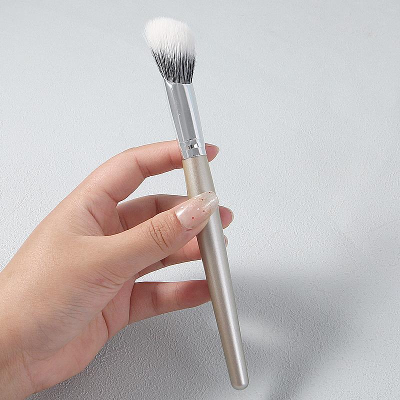 Professional Foundation Concealer Brush Premium Contour Blusher Brushes Flawless Under Eye Dense Face Makeup Brush For Blending