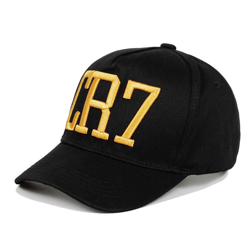 Warm Outdoor Knitted Plush Hat Cristiano Ronaldo CR7 Hats Embroidery Football Cap Cosplay Cr7 Unisex Accessories Party