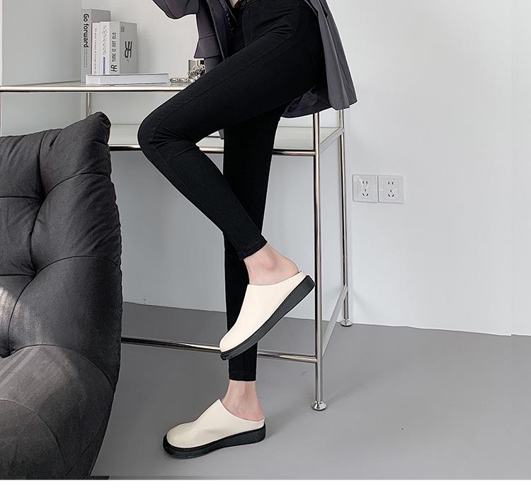 Hohe Taille Schwarze Fleece-gefütterte Koreanische Katzen-Leggings für Damen - Dehnbar, Skinny Fit Bleistifthosen