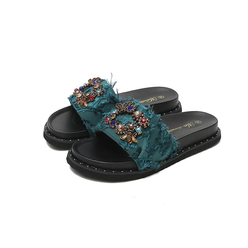 

Slippers women wear ins trendy sandals 2025 summer new fashion versatile Internet celebrity large size 41-43 platform beach shoes 31 темно-зеленого