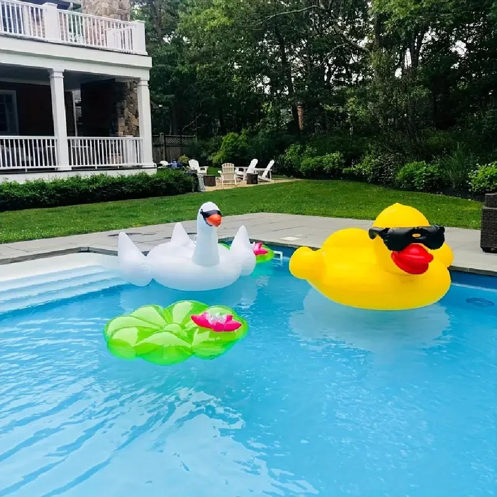 M/Thickened SwimmingPool Floating Bed Air Mattress Giant Duck Inflatable Pool Water Lounge Chair Suitable For Pool & Beach Party