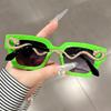 New European and American square-framed striped snake-leg sunglasses, trendy party and fashionable sunglasses
