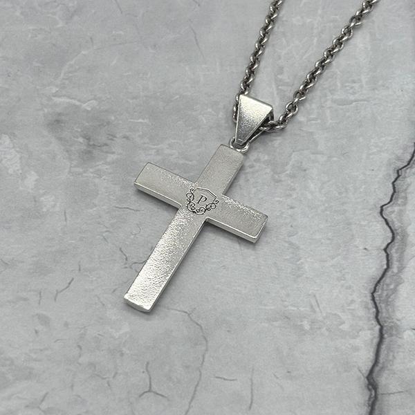 Pandorumjewelry Symphony Cross Necklace
