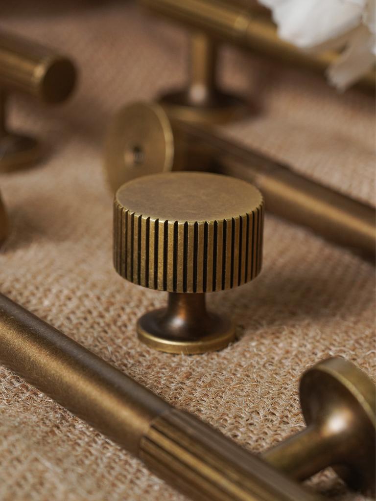 Dooroom Messing Möbelgriff Hohe Qualität Schrank Kleiderschrank Kommode Schuhschrank Schublade Schrankgriff Schrankbeschläge Griffe