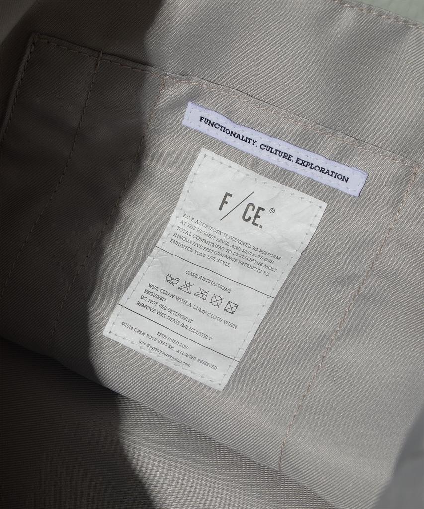 FCE PAPÍROVÁ NYLONOVÁ TAŠKA PŘES RAMENO FEL32261B0003