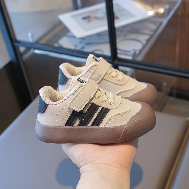 Boys and Girls Breathable Toddler Spring and Autumn New Infant Functional Shoes Boys and Girls Board Shoes Soft Sole Children's Shoes