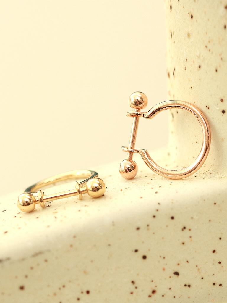 Minimalpiercing 14K Simple C-Shaped Inner Conch Piercing Earrings