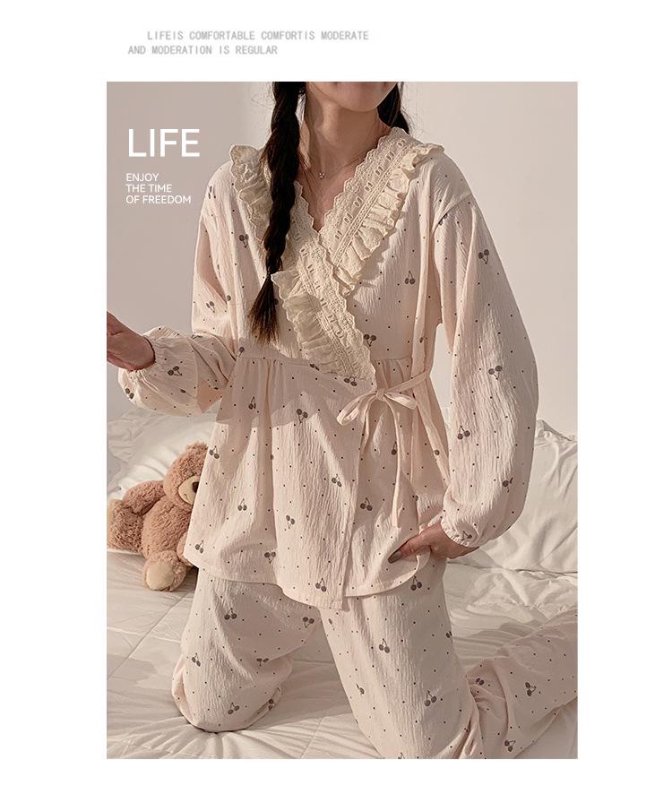 Plus Size Polka Dot Maternity Pajamas - Spring to Summer Loose Home Wear with Breastfeeding Access.