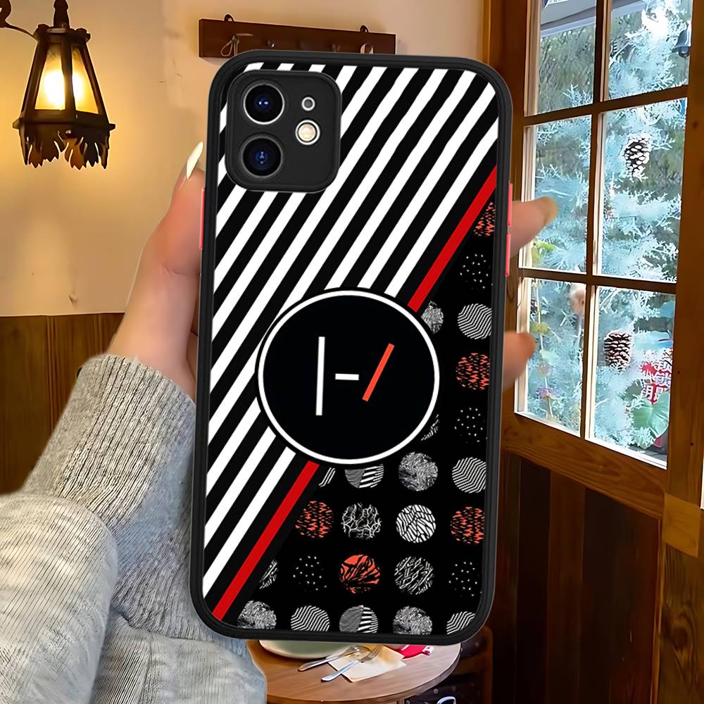 

Music T-Twenty One Pilots Phone Case For IPhone 16 15 14 13 12 11 Pro Max XS Max X Plus Matte Shockproof Cover iphone 14pro max