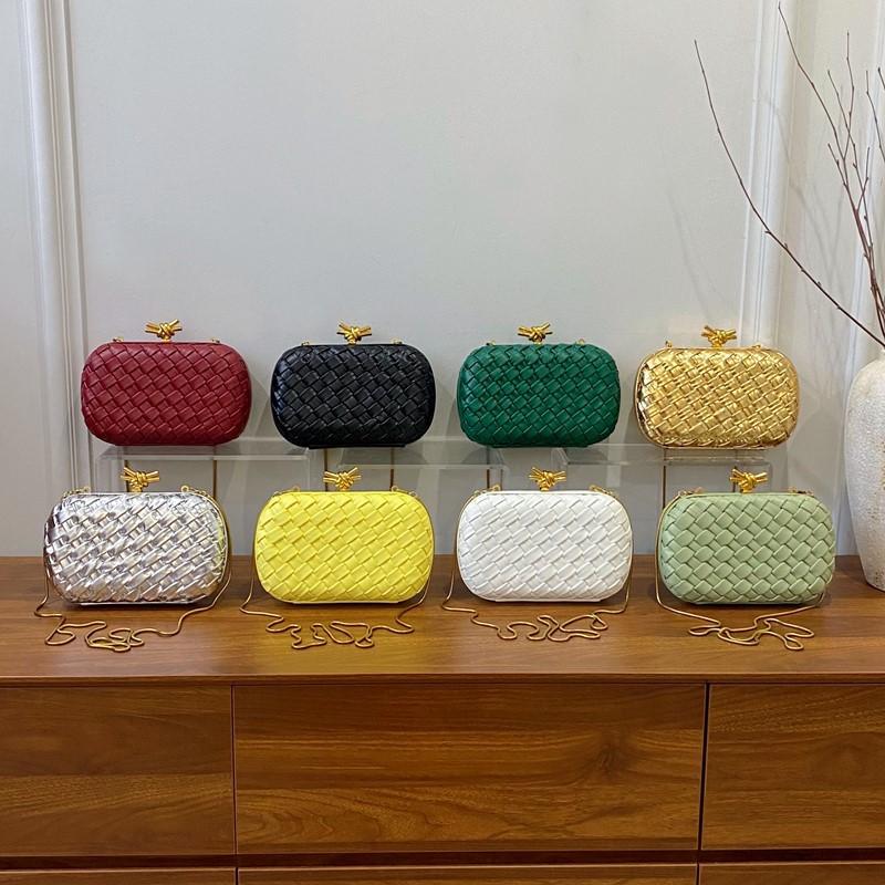 Xiaoxiangfeng Abendtasche 2025 neue europäische und amerikanische Mode Nischen-Umhängetasche Damen vielseitig Kette Crossbody Handgelenktasche