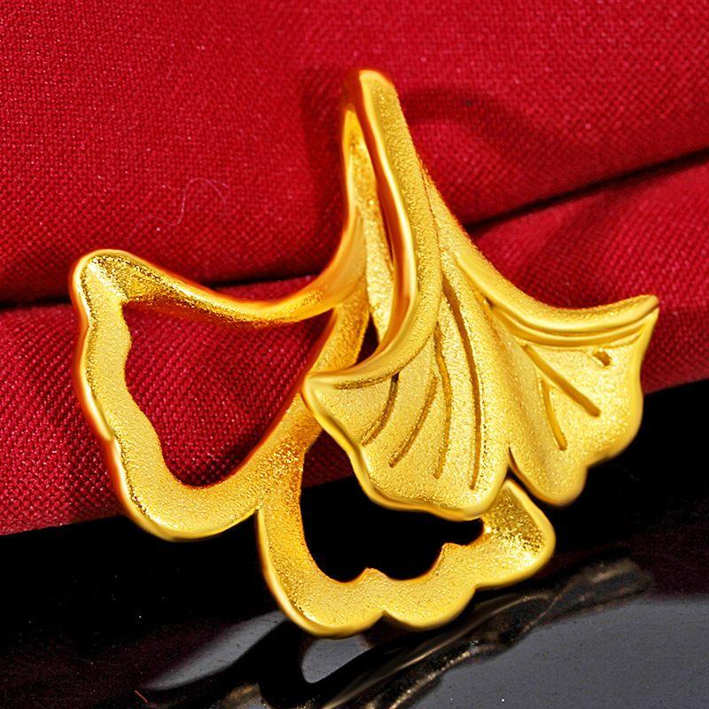 Colore Oro Squisito Ciondolo a Foglia Ciondolo a Foglia d'Acero da Donna Versatile Lusso Leggero Ciondolo a Foglia Cava