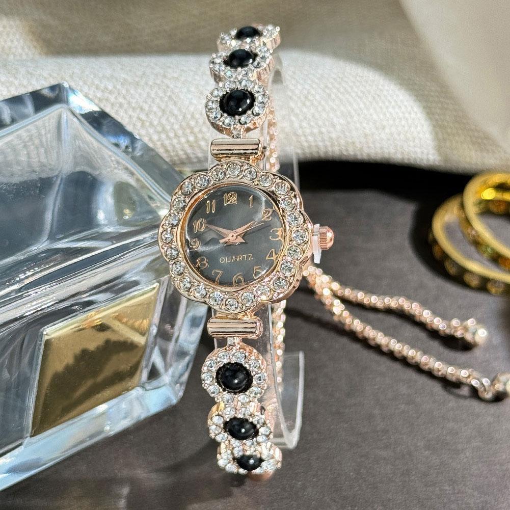 Flower Women Watch Fashion Rhinestone Flower Bracelet Ladies Quartz Wristwatch Student Pull-Out Bracelet Watch