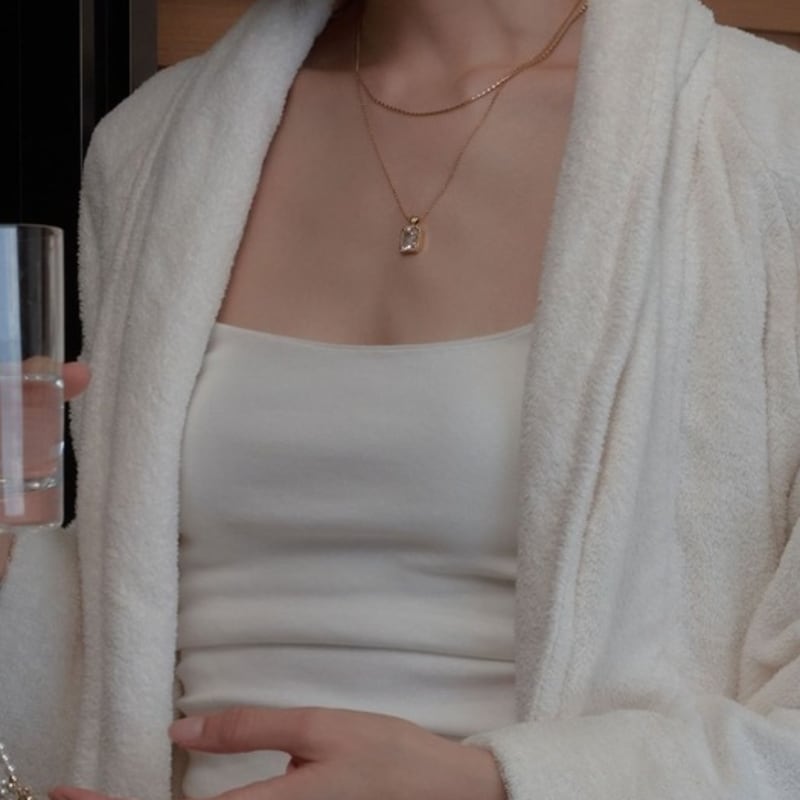 Dawn of Me Dazzle Square Cubic Necklace