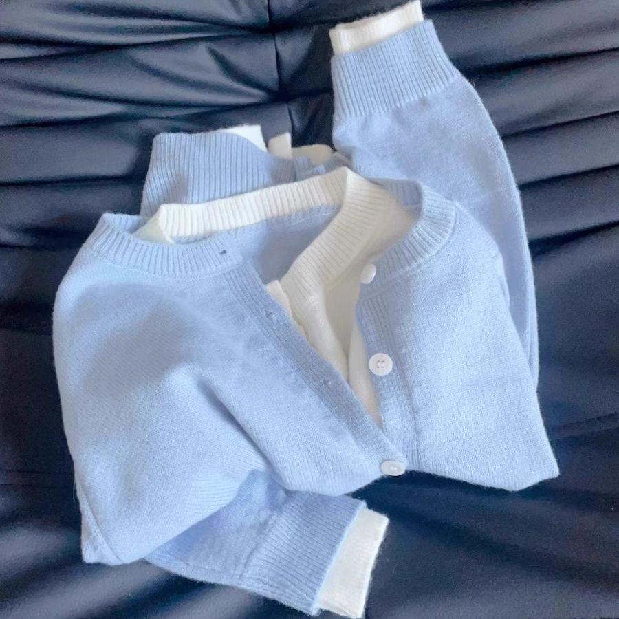 

Элегантный синий кардиган: Трикотаж «два в одном», Стильный корейский короткий свитер 2025 для женщин 2XL (120-130 jin)