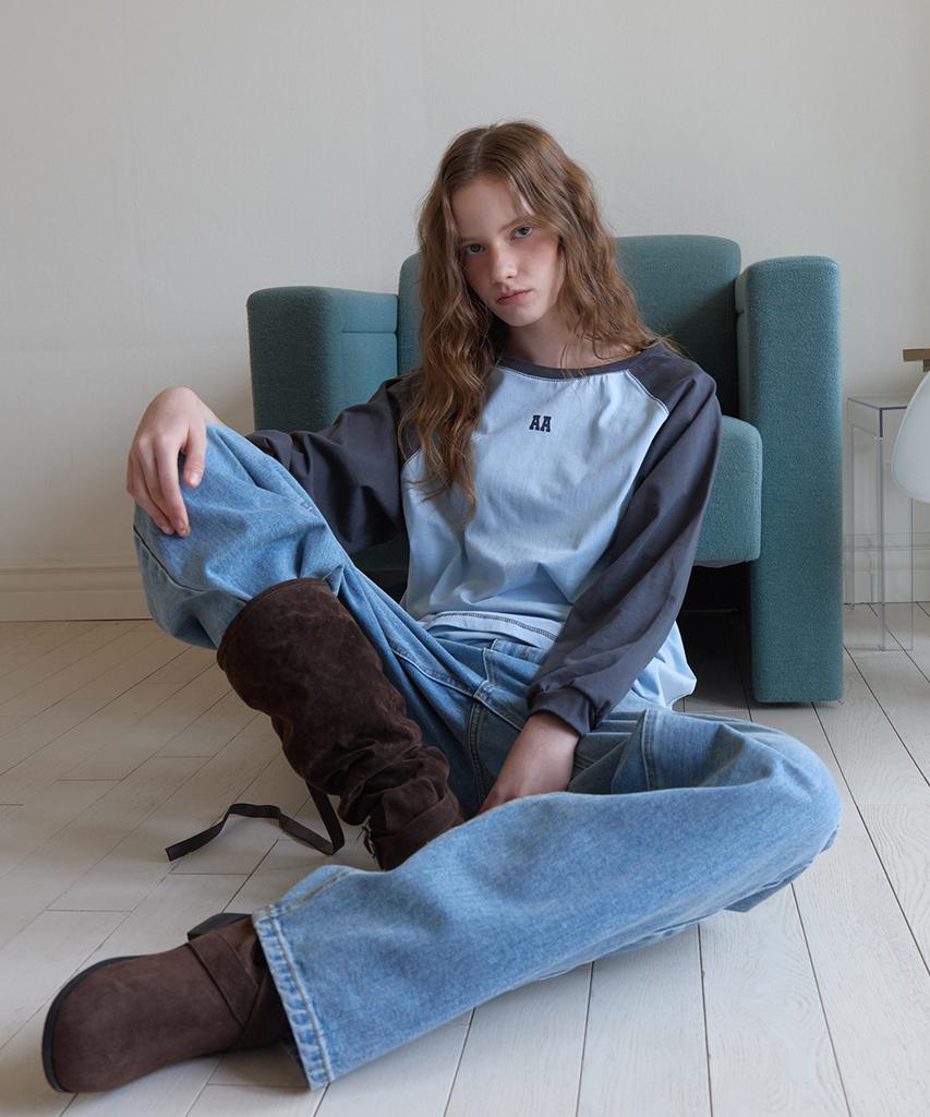 APPAREL ARCHIVE Fleur Raglan Tee - Skyblue