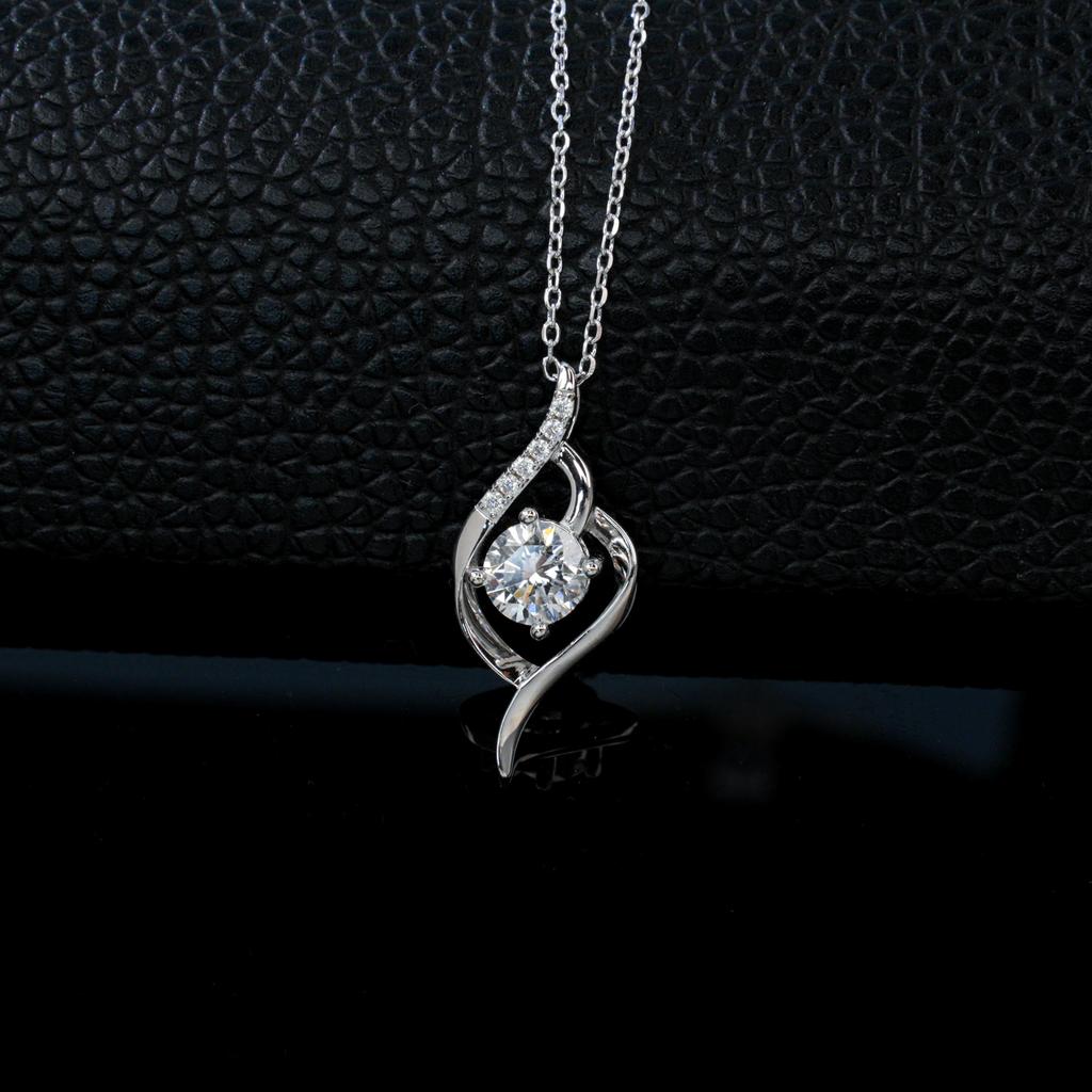 Hot Selling Stylish S925 Silver Rhodium-Plated Waterdrop Shape Pendant Necklace Zircon Trendy for Weddings Parties for Gift