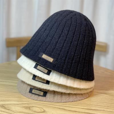 Autumn and Winter New Style Ear Protecting Knitted Woolen Hat Versatile Face Showing Small Warm Basin Hat Large Head Circumference Casual Cold Hat