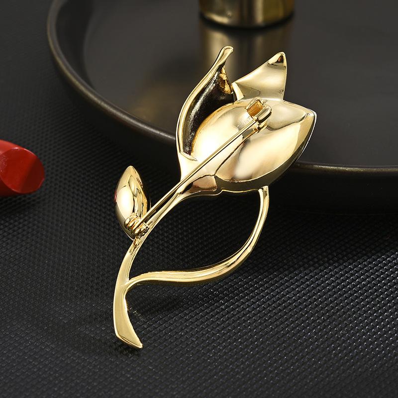 Broches Senior fleur feuille broche broches pour femmes costume pendentif mode broches bijoux