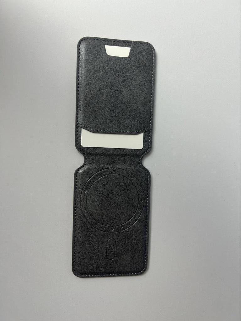 Stokta Apple MagSafe Manyetik Kartlık ve Cüzdan iPhone 16 için