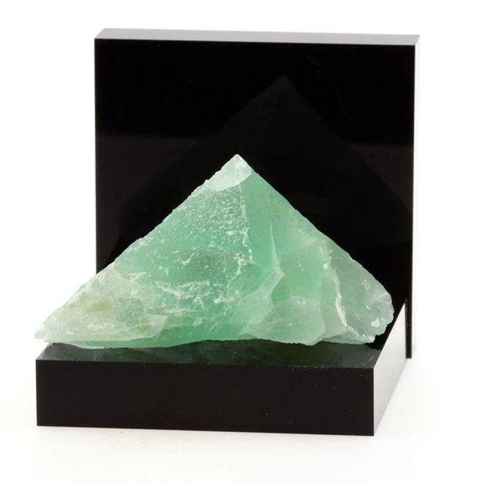 Fluorite 222.4 carats